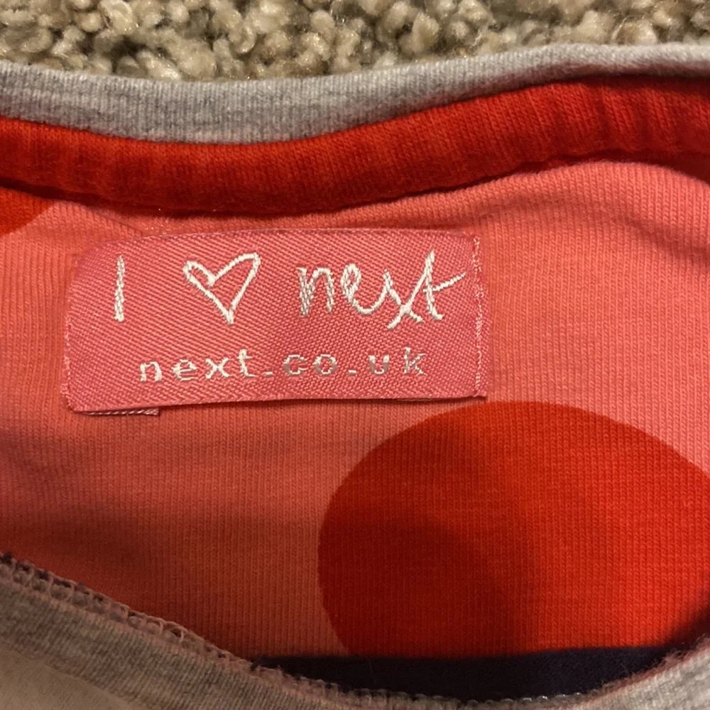 Long sleeve size 2t/3T - Picture 5 of 5